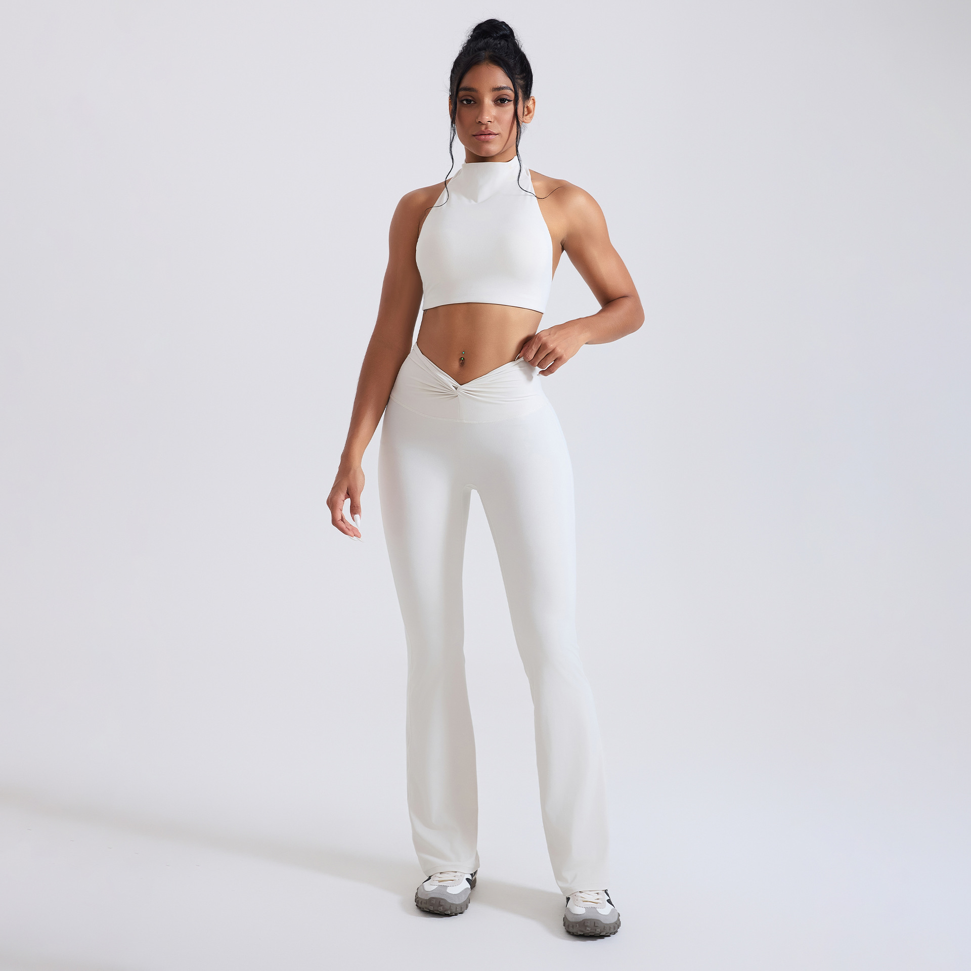 パーソナライズロゴ入りカスタムレディースビューティーバックタ - Yoga Fitness Logo のレビューと価格