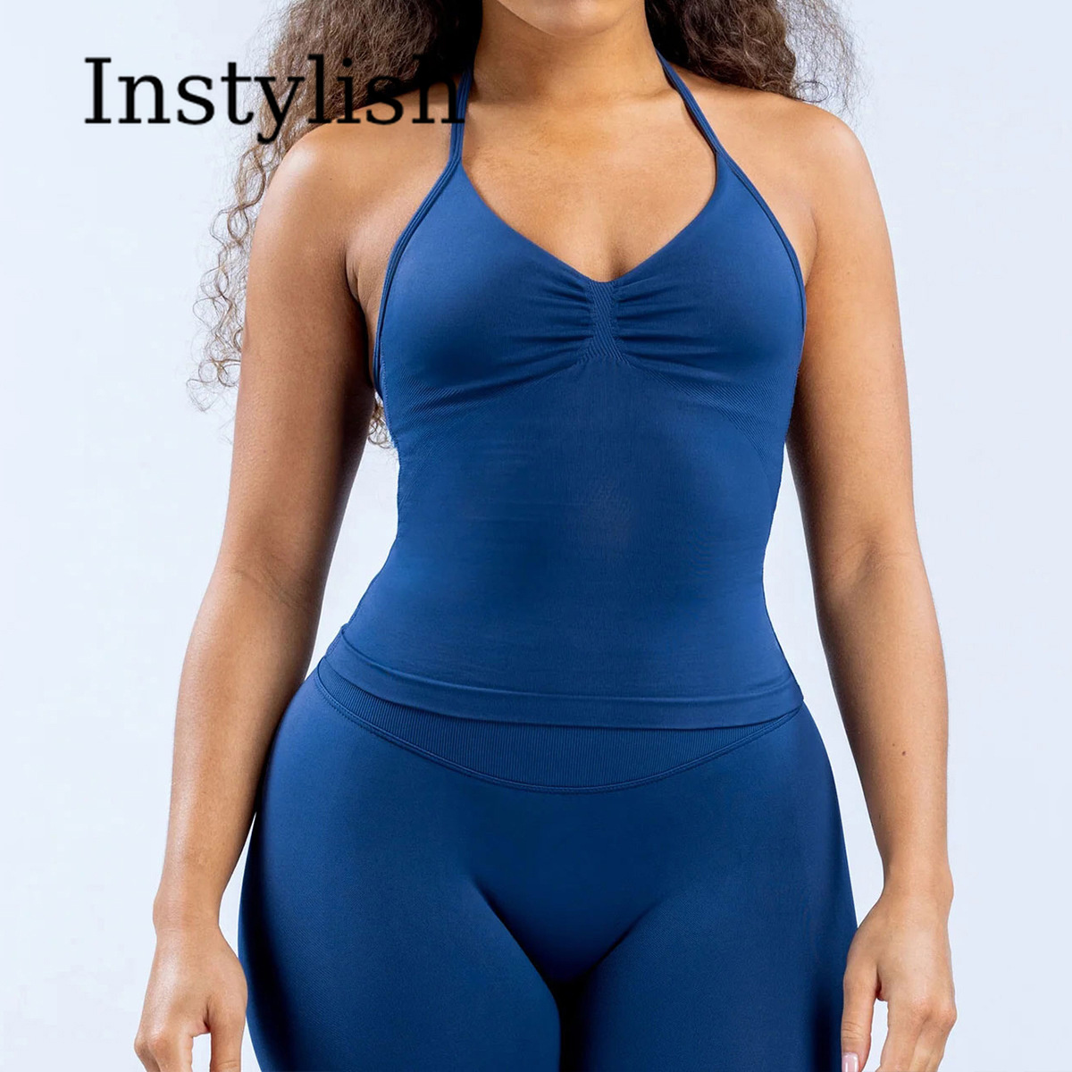 女性用シームレスヨガ2ピースセット ホルターVネック ルシュ - Yoga Fitness & Nutrition Llp のレビューと価格